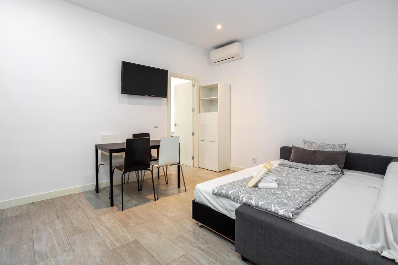 Alma Suites Madrid Exterior photo