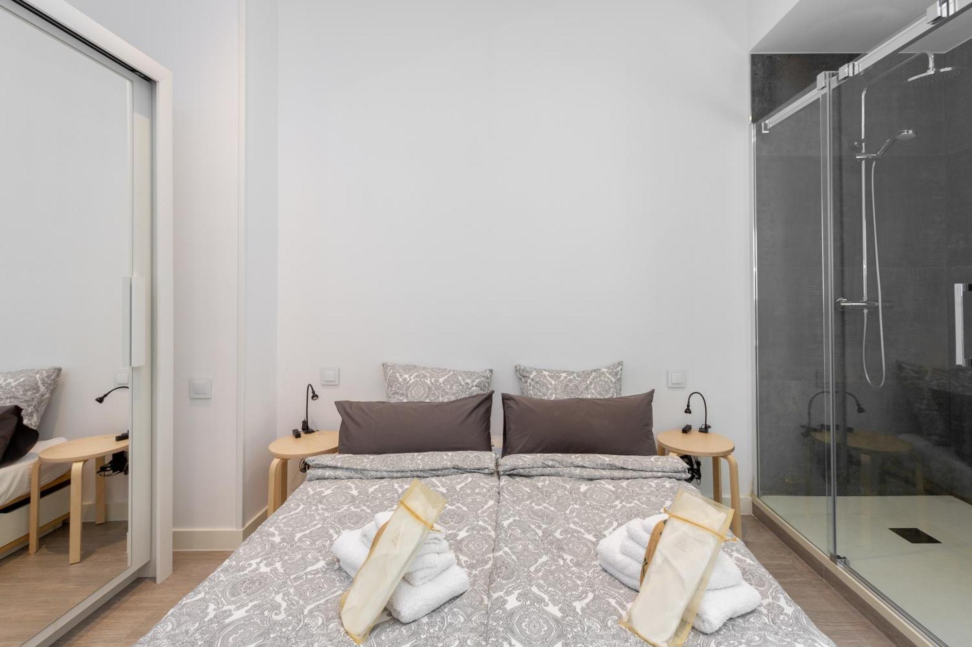 Alma Suites Madrid Exterior photo